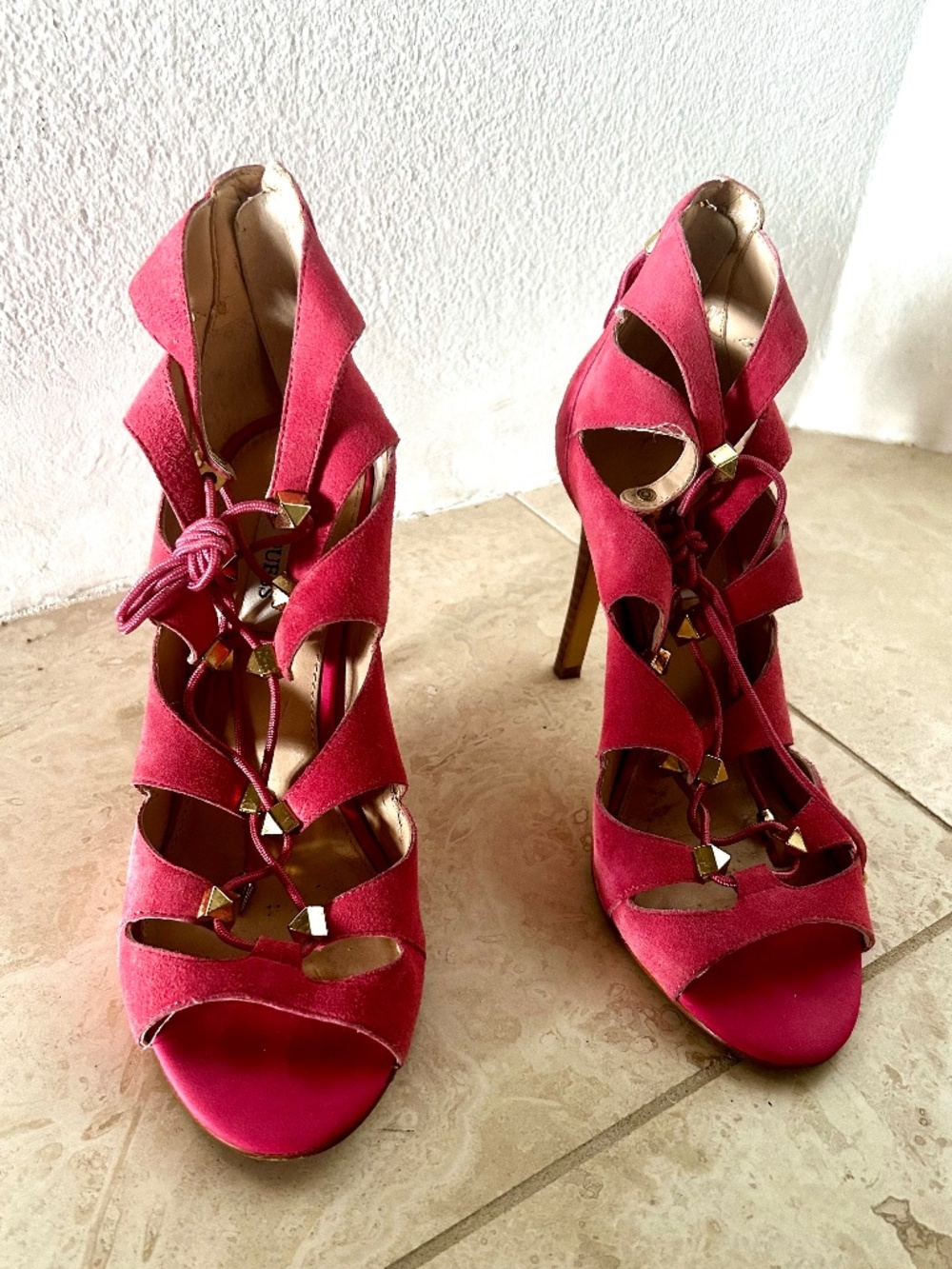 Guess Legari Pink Suede Sudded Lace Up Sandals *Size 7